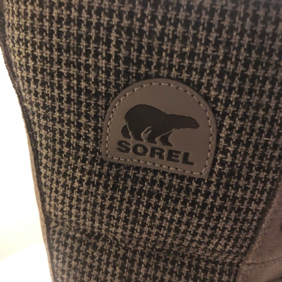 Sorel Winter Boots size 8.5 Like New! - Picture 4 of 5
